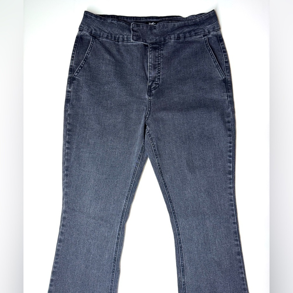 Zoe + Phoebe Women’s High Rise Slim Boot Jeans Size- 12 - Picture 2 of 11
